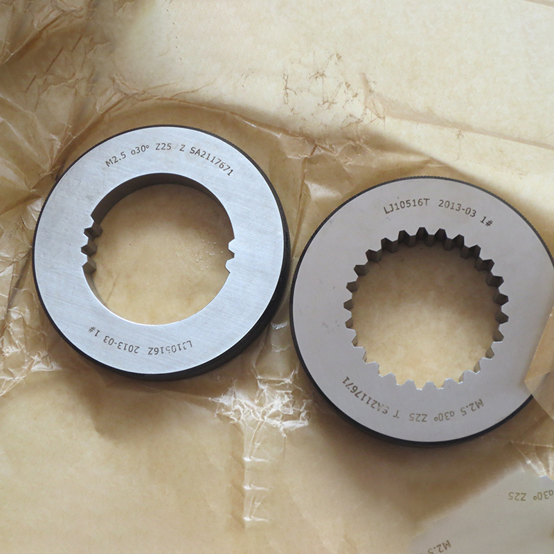 En savoir plus sur Spline Gauge Standard