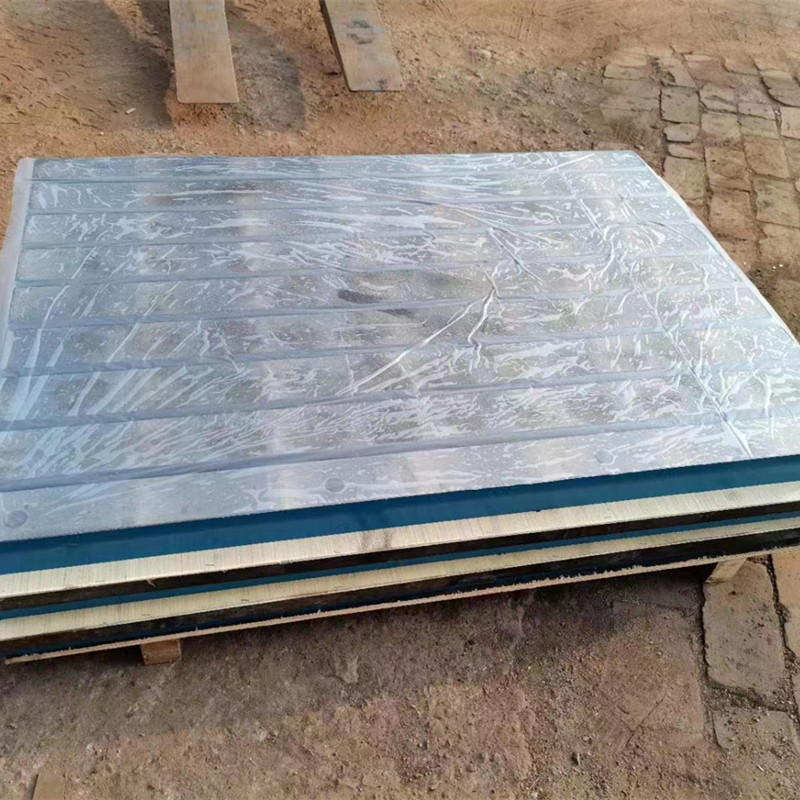 En savoir plus sur la table de fabrication personnalisée